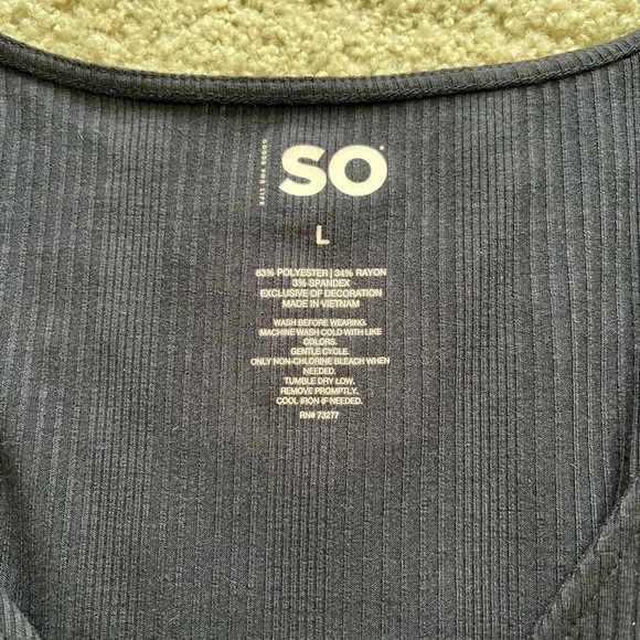 SO Tie Wrap Dress - Picture 3 of 6